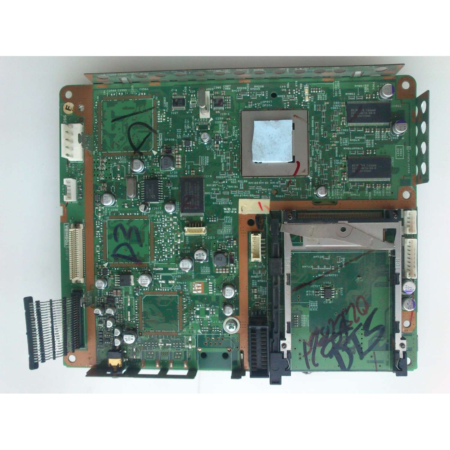 MAIN PARA SMART TV VIZIO 4K HDR RESOLUCION (3840 x 2160) / NUMERO DE PARTE XLCB02K030 / 715GB722-M0C-B00-004B / XLCB02K030010X / KSA500001 / 5357083 / PANEL TPT500WR-U3T03.DJ REV:S01U / DISPLAY CV500U3-T03 REV:01 / MODELO M50Q7-J01 LTYHG7KX